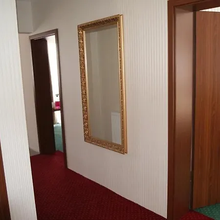 Zalesie Quarto em Acomodações Particulares *