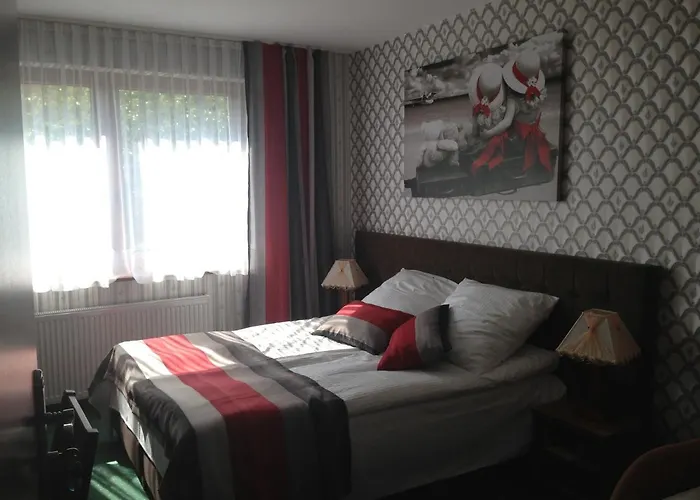 Zalesie * Ostrowo (Puck)