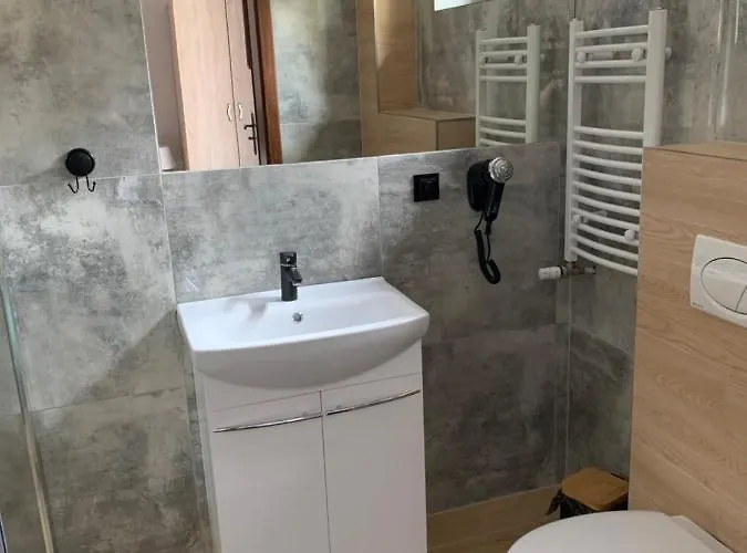 Zalesie Rum i privatbostad *